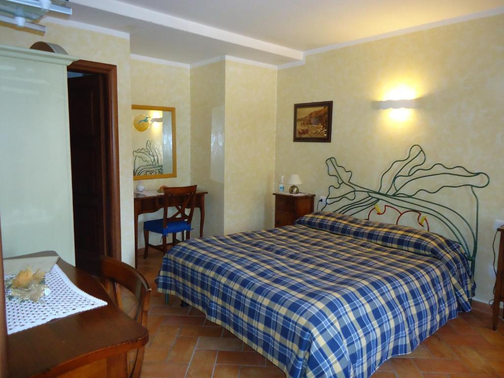Bed and Breakfast La Dimora Di D'Annunzio Сканно Номер фото